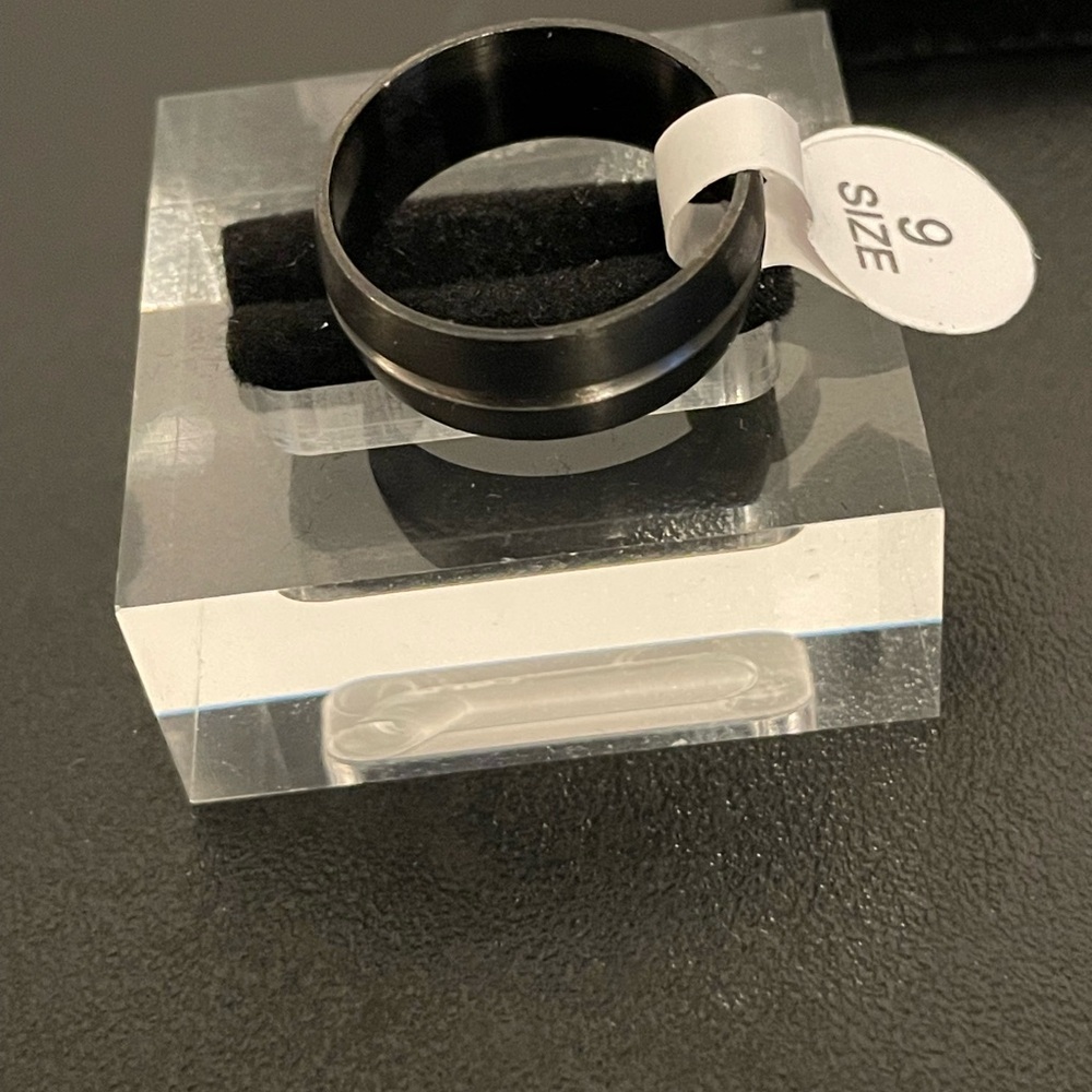 Stainless Steel Men's Ring Size 9